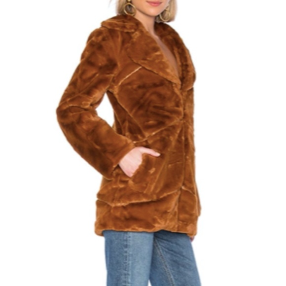 NWT PUMPKIN SPICE FUR COAT BY MINKPINK - Picture 6 of 8